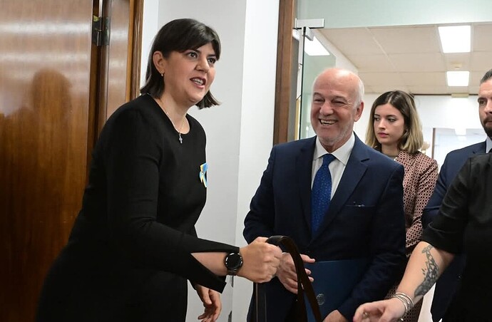 Screenshot_2025-10-01-13-53-42-398-edit_com.facebook.katana